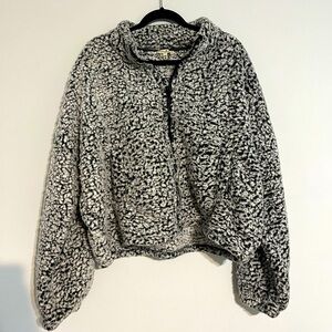 Express One Eleven Faux Fur‎ Jacket Size XL